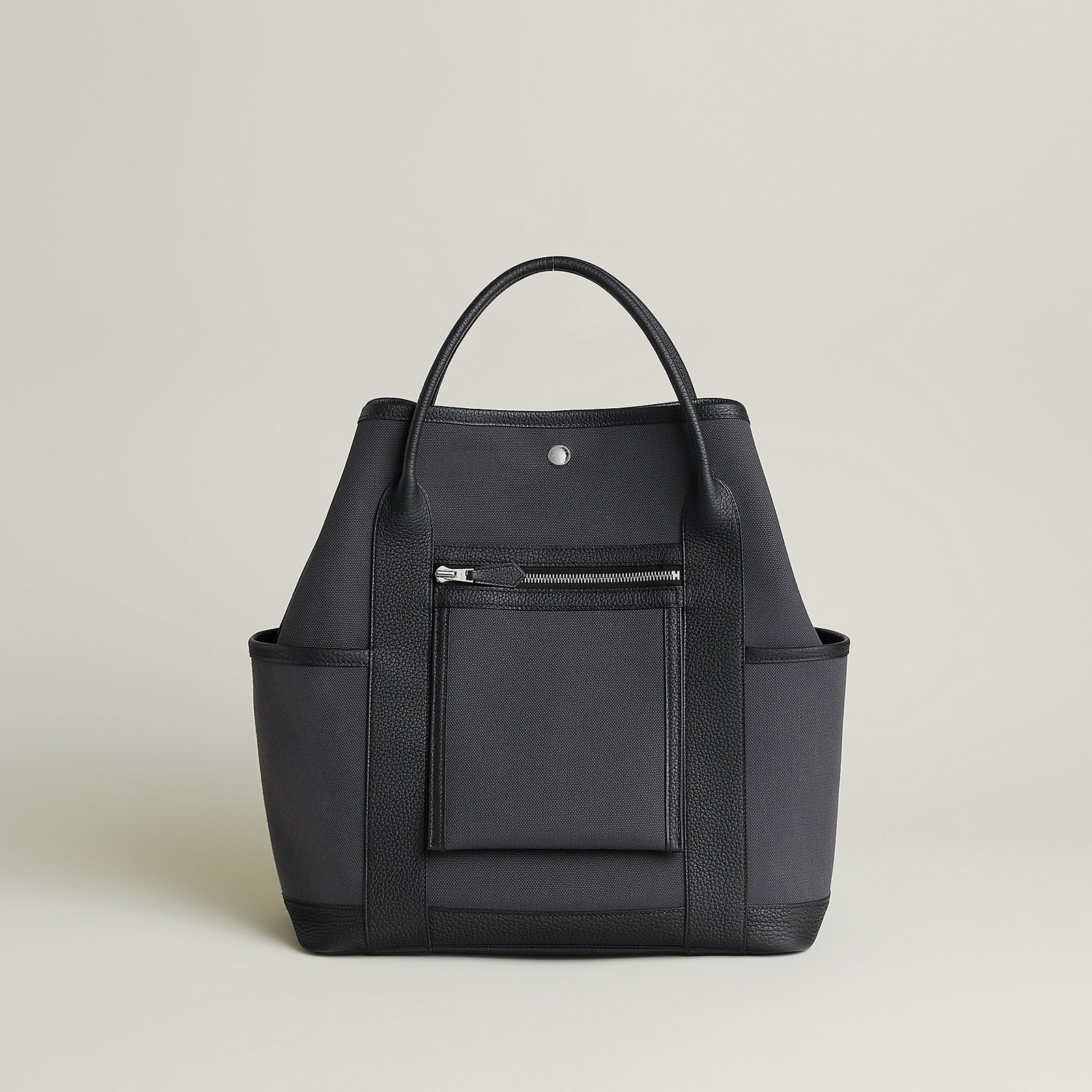 garden-party-pockets-vertical-bag--084260CKAC-front-wm-1-0-0-1800-1800-q99_g