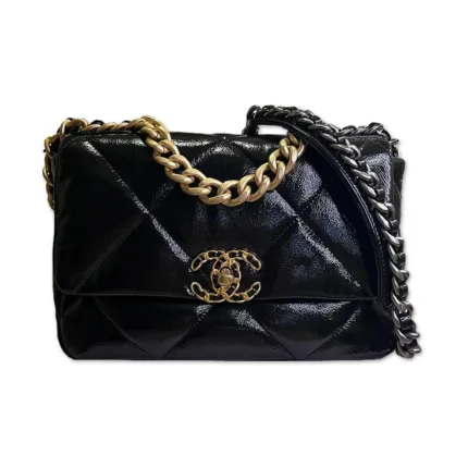 THE CHANEL 19